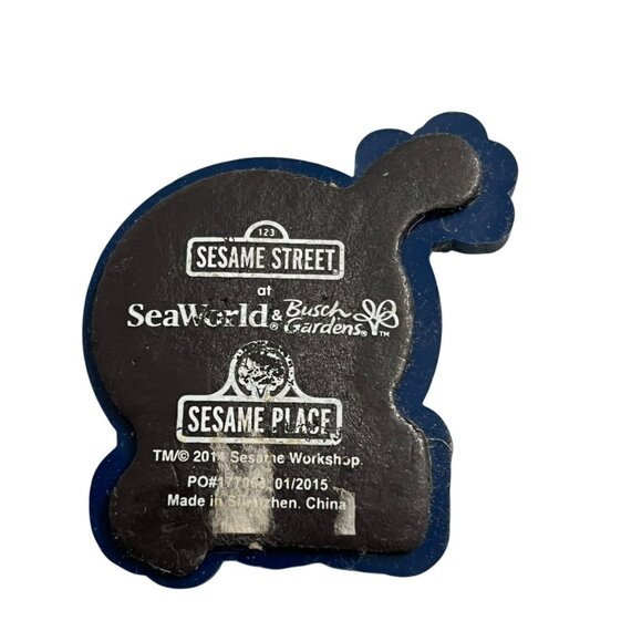 Sesame Street Elmo Magnet From SeaWorld & Busch Gardens - Picture 2 of 2